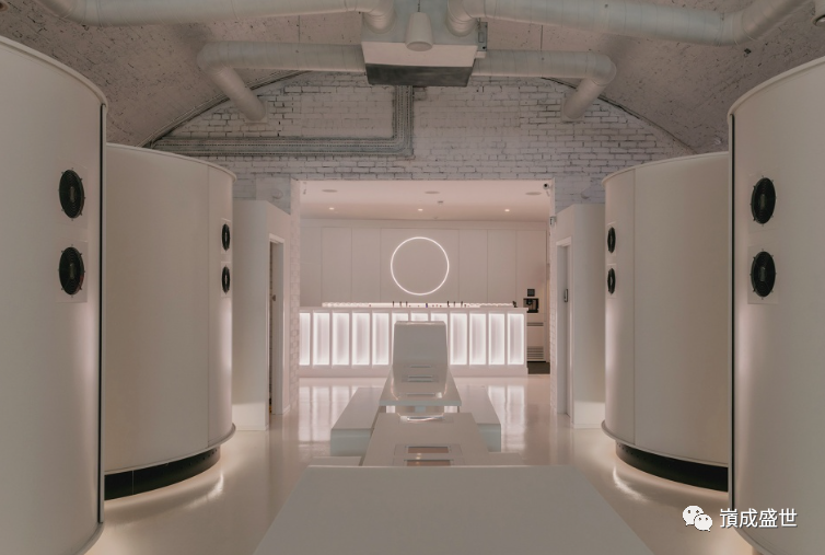 伦敦OTHERWORLD游戏体验馆:沉浸式虚拟现实的极致享受 伦敦OTHERWORLD游戏体验馆:沉浸式虚拟现实的极致享受