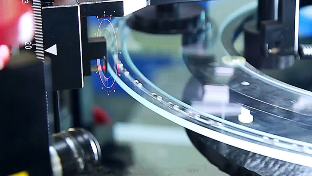 机器视觉的两种算法:规律型算法与深度学习算法 机器视觉的两种算法:规律型算法与深度学习算法