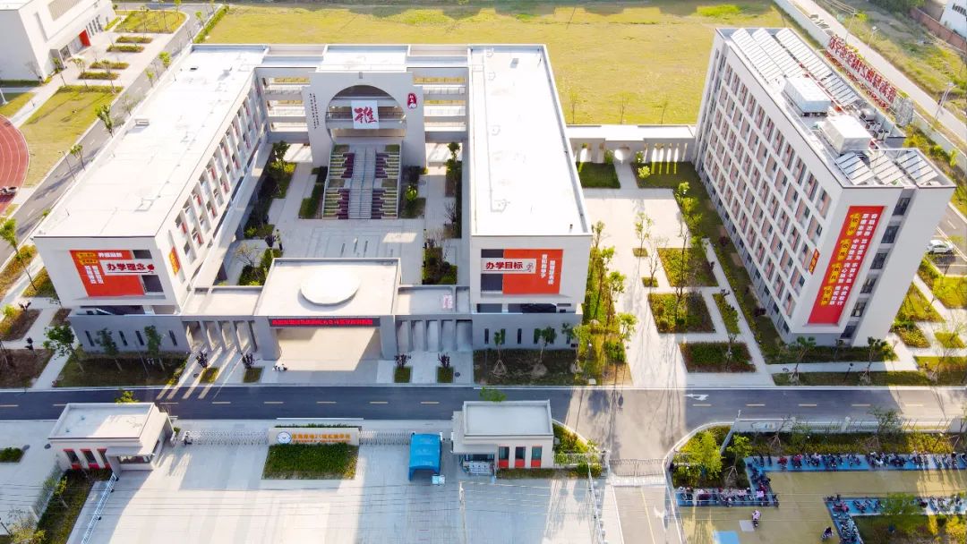 【2464号】周开军:技术、艺术与深度学习∽一个关于人像绘画的案例分析 【2464号】周开军:技术、艺术与深度学习∽一个关于人像绘画的案例分析