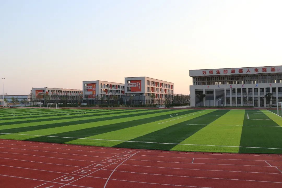 【2464号】周开军:技术、艺术与深度学习∽一个关于人像绘画的案例分析 【2464号】周开军:技术、艺术与深度学习∽一个关于人像绘画的案例分析