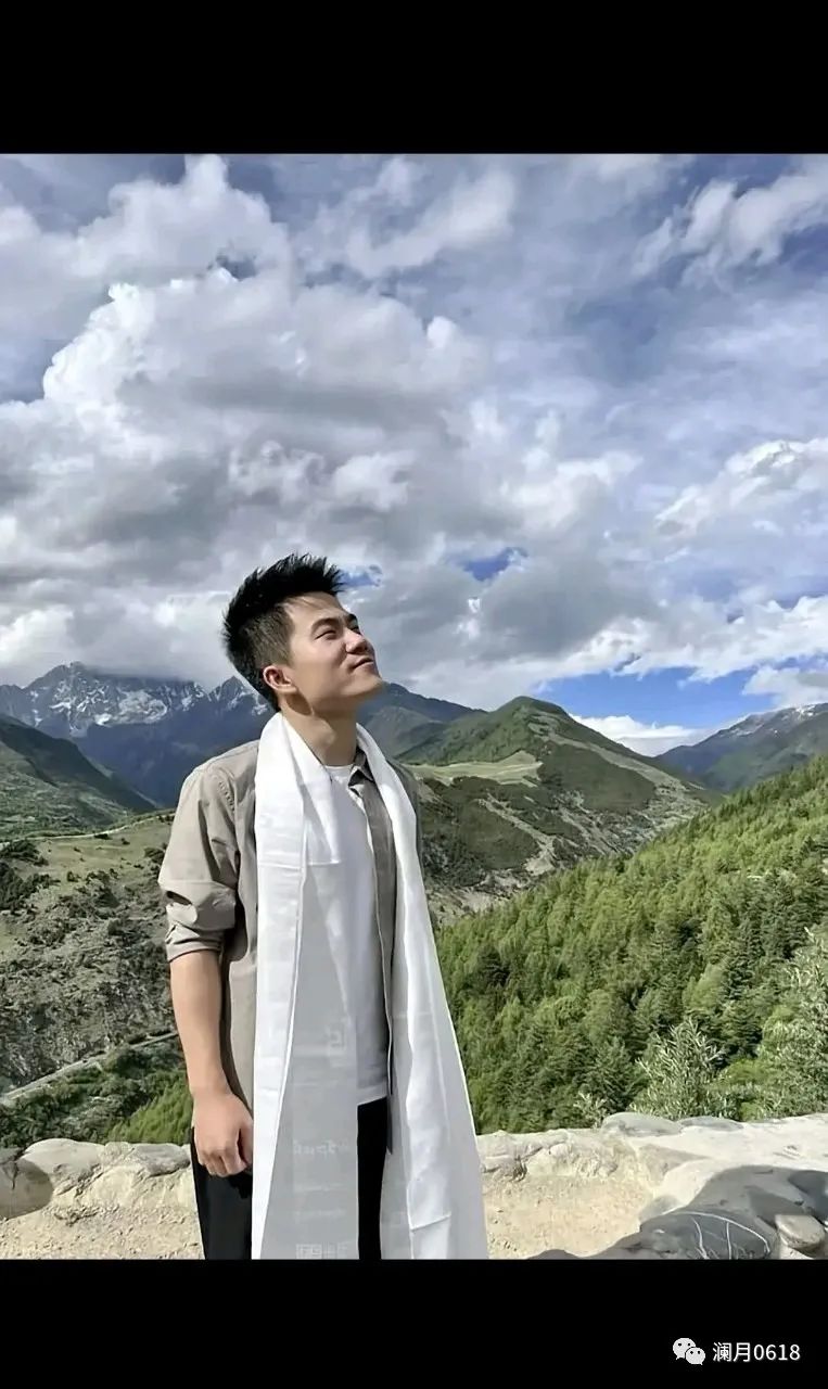 30岁,自媒体一年副业变现7万元:如何建立自己的个人品牌,让客户和财富不请自来? 30岁,自媒体一年副业变现7万元:如何建立自己的个人品牌,让客户和财富不请自来?